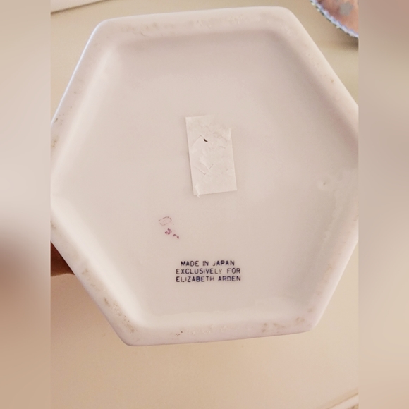 Elizabeth Arden Vanity Jar - Picture 4 of 4